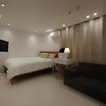Mari House