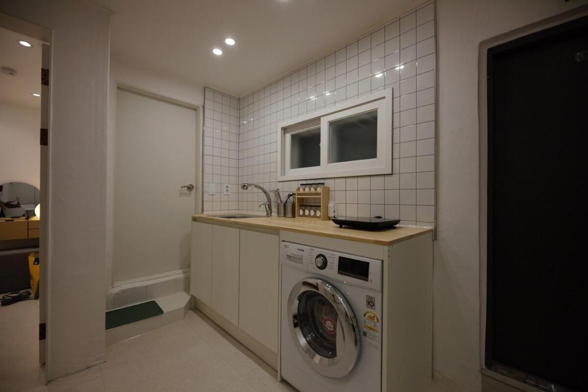 Apartment Mari House