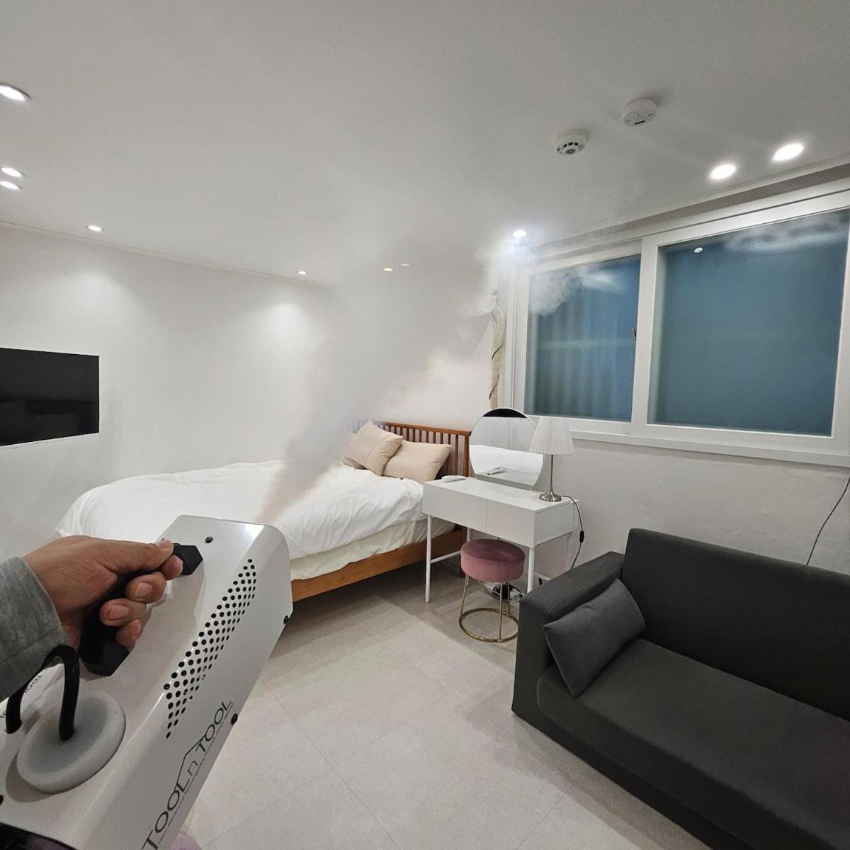 Apartment Mari House
