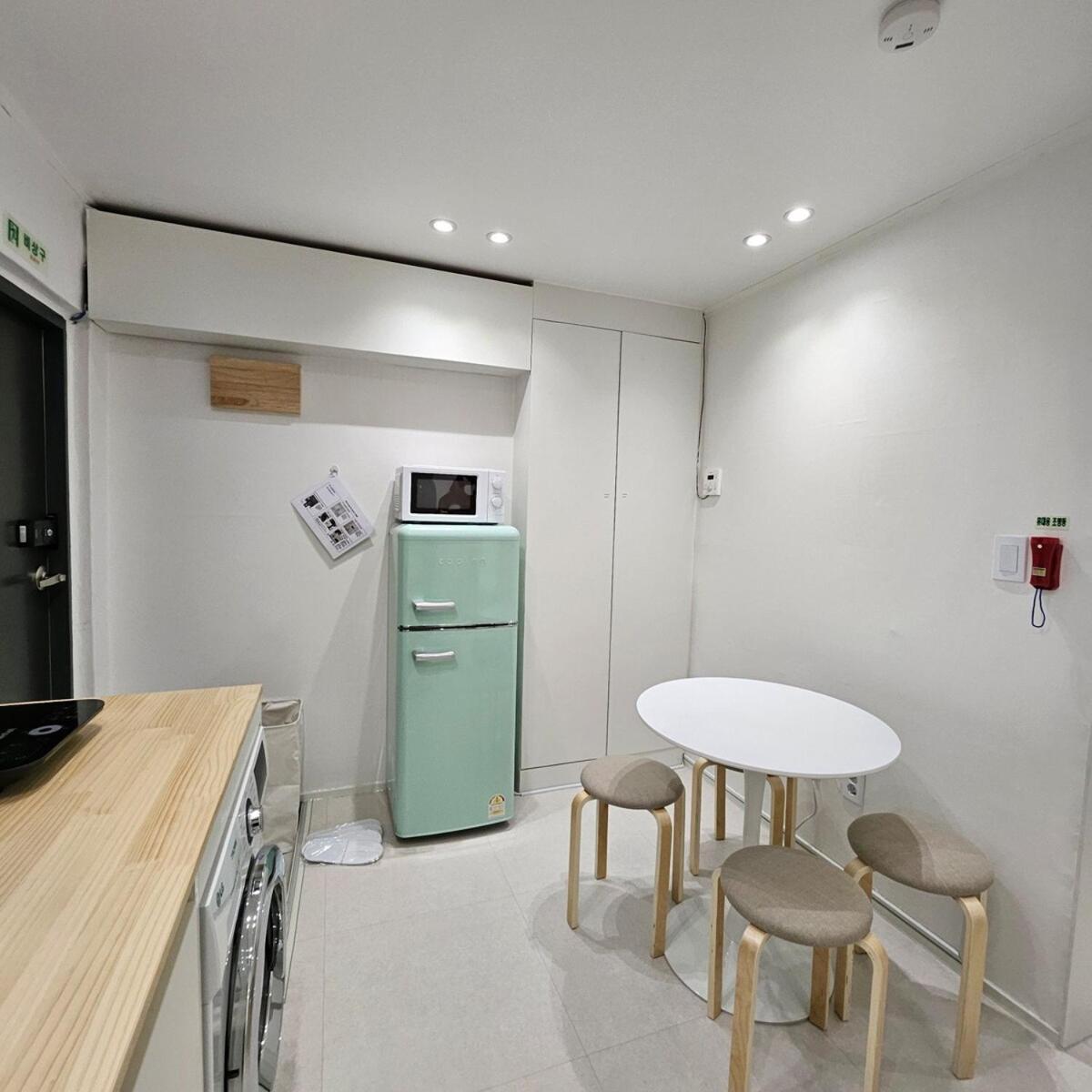 Mari House Apartment *